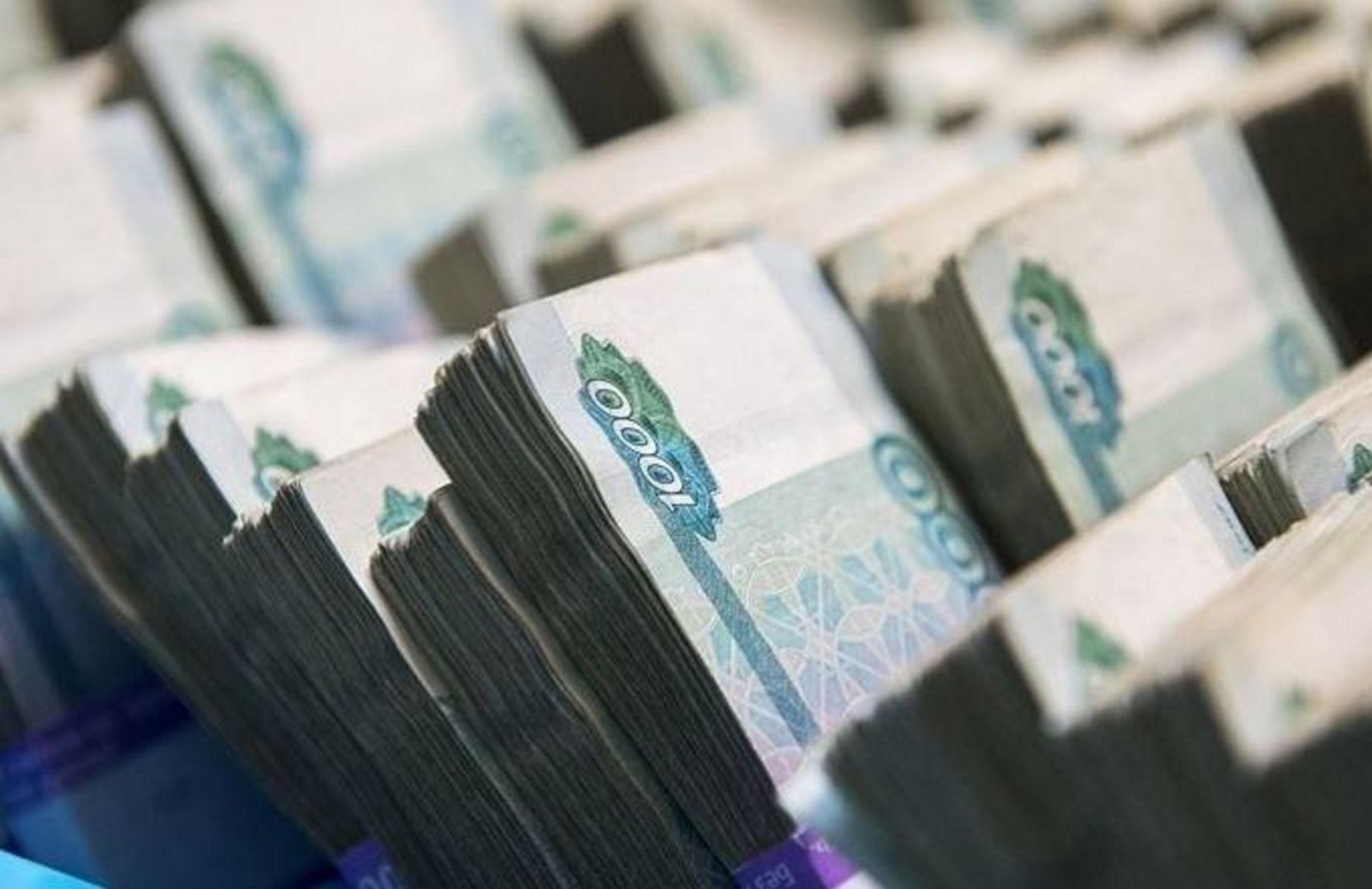 Кремль отреагировал на предложение изъять доллары у россиян Кремль отреагировал на предложение изъять доллары у россиян