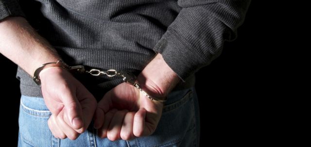 На Ставрополье пьяный мужчина похитил из большегруза «Платон» На Ставрополье пьяный мужчина похитил из большегруза «Платон»