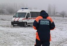 Спасатели не дали замёрзнуть заблудившимся ночью в лесу ставропольчанам Спасатели не дали замёрзнуть заблудившимся ночью в лесу ставропольчанам