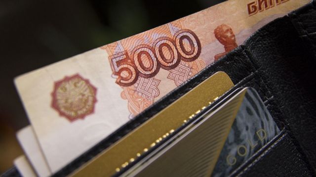 Житель Ставрополья расплатился в магазине фальшивой 5-тысячной купюрой Житель Ставрополья расплатился в магазине фальшивой 5-тысячной купюрой