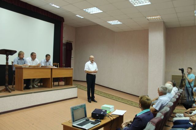 Итоги уборки зерновых и зернобобовых культур подвели в Благодарненском городском округе Итоги уборки зерновых и зернобобовых культур подвели в Благодарненском городском округе