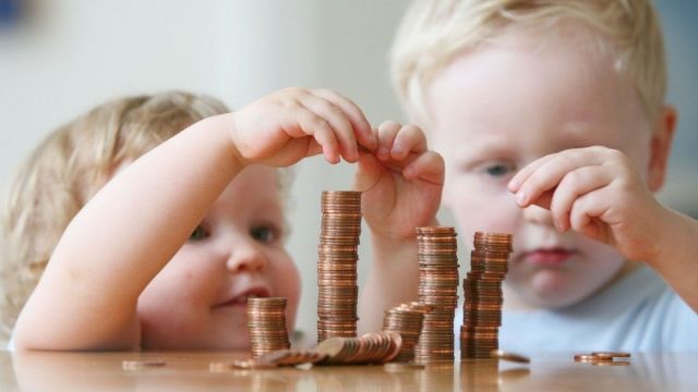 С 2019 года вырастет пособие по уходу за ребёнком до 1,5 лет С 2019 года вырастет пособие по уходу за ребёнком до 1,5 лет