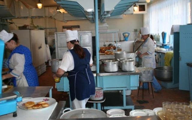 На Ставрополье закрыли столовую за отсутствие раковин и водоснабжения На Ставрополье закрыли столовую за отсутствие раковин и водоснабжения