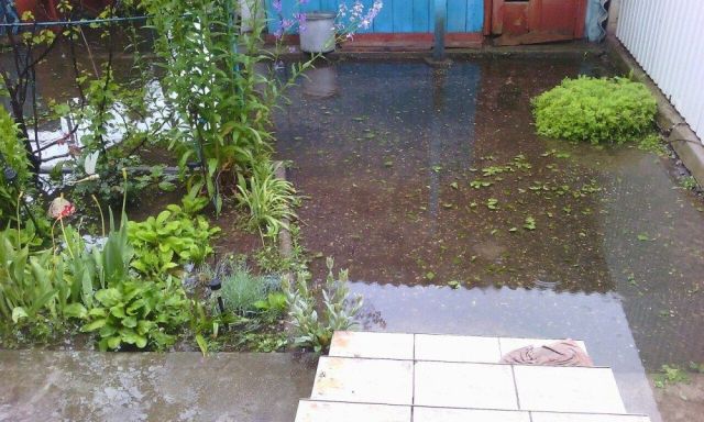 Пострадавшие от ливня жители ставропольского села ждут помощи от властей Пострадавшие от ливня жители ставропольского села ждут помощи от властей