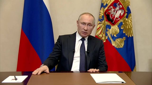 Президент России затронул в своём выступлении все стороны социально-экономической жизни страны Президент России затронул в своём выступлении все стороны социально-экономической жизни страны