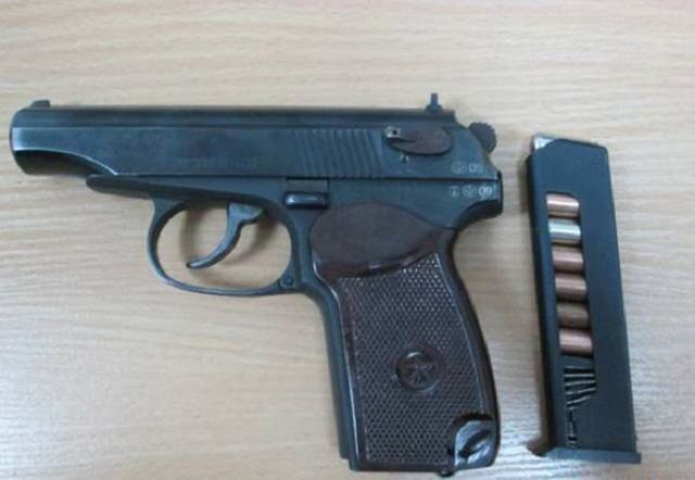 В аэропорту Минвод задержали пассажира международного авиарейса с пистолетом В аэропорту Минвод задержали пассажира международного авиарейса с пистолетом