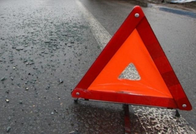 В Ставрополе легковушка взорвалась после ДТП В Ставрополе легковушка взорвалась после ДТП
