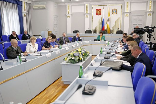 Депутаты предлагают внести поправки в закон о государственной и социальной помощи населению в Ставропольском крае Депутаты предлагают внести поправки в закон о государственной и социальной помощи населению в Ставропольском крае