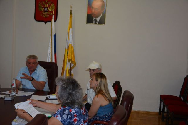 Глава Ставрополя провёл личный приём граждан Глава Ставрополя провёл личный приём граждан
