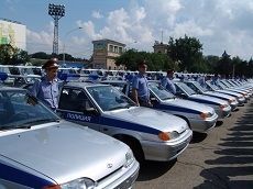 Полицейские получили новые автомобили Полицейские получили новые автомобили