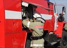 В Ставрополе пожарные уже сутки тушат городскую свалку В Ставрополе пожарные уже сутки тушат городскую свалку