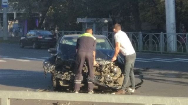 В Ставрополе в ДТП перевернулась машина скорой помощи В Ставрополе в ДТП перевернулась машина скорой помощи