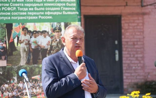Ставропольчанин вошёл в рейтинг богатейших чиновников и депутатов России Ставропольчанин вошёл в рейтинг богатейших чиновников и депутатов России