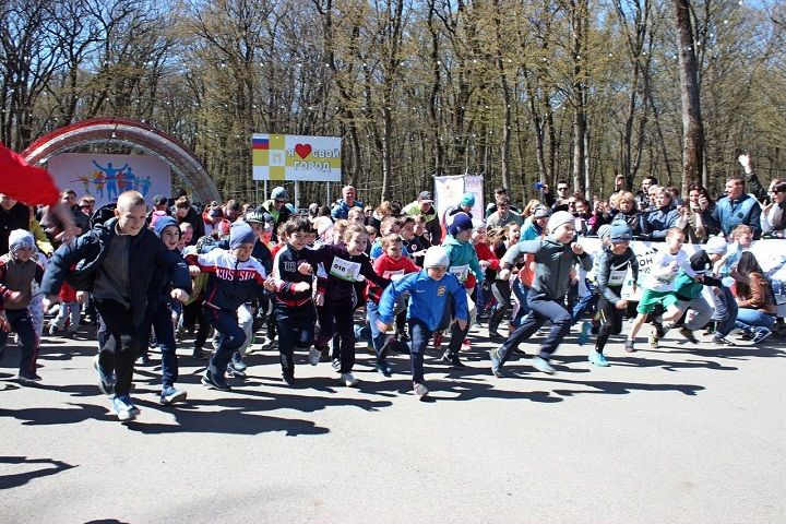 «Беговая бабушка» преодолела 10-километровую дистанцию на ежегодном забеге «Весенний Ставрополь» «Беговая бабушка» преодолела 10-километровую дистанцию на ежегодном забеге «Весенний Ставрополь»