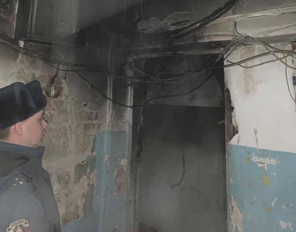 В Ставрополе при пожаре погиб человек, двое пострадали В Ставрополе при пожаре погиб человек, двое пострадали