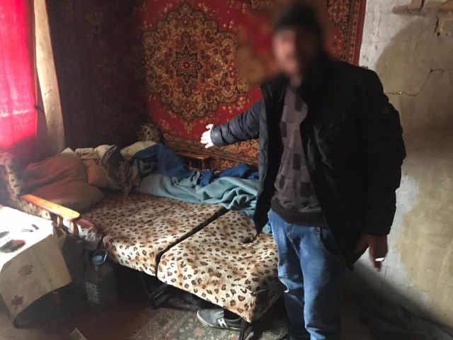 Житель Георгиевска до смерти избил свою мать Житель Георгиевска до смерти избил свою мать