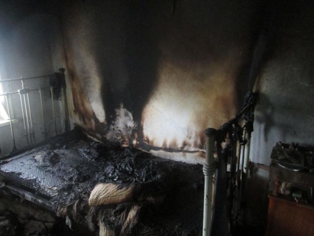 На Ставрополье спасатели обнаружили на месте пожара труп пенсионера На Ставрополье спасатели обнаружили на месте пожара труп пенсионера