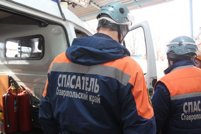 Спасатели помогли двум ставропольчанкам попасть домой Спасатели помогли двум ставропольчанкам попасть домой