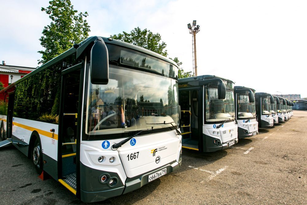 В Ставрополе выход на линии новых пассажирских автобусов перенесли на ноябрь