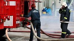МЧС: Пожар на «Ставролене» населению Будённовска не угрожает МЧС: Пожар на «Ставролене» населению Будённовска не угрожает