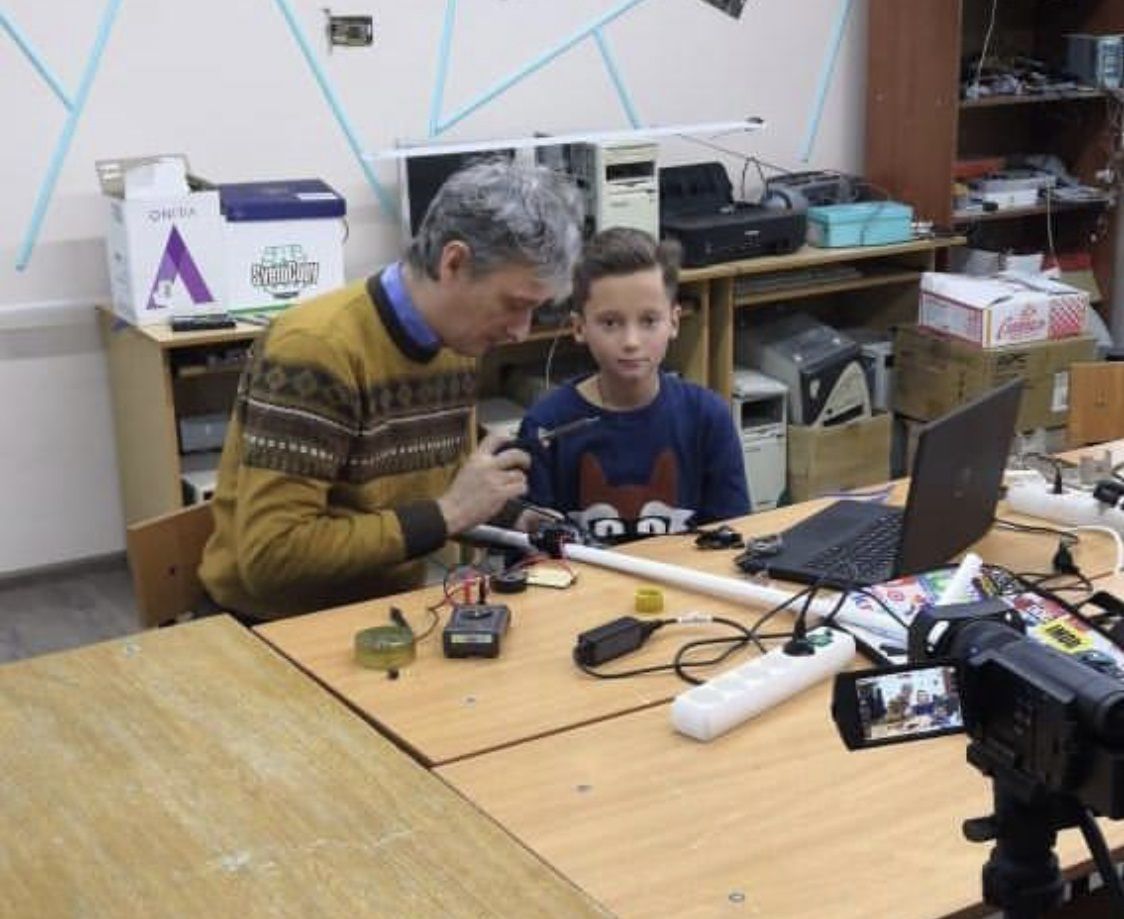 9-летний мальчик из Железноводска создал уникальную ультразвуковую трость 9-летний мальчик из Железноводска создал уникальную ультразвуковую трость
