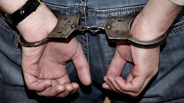 Сотрудники Росгвардии задержали злоумышленников, вымогавших деньги у ставропольца Сотрудники Росгвардии задержали злоумышленников, вымогавших деньги у ставропольца