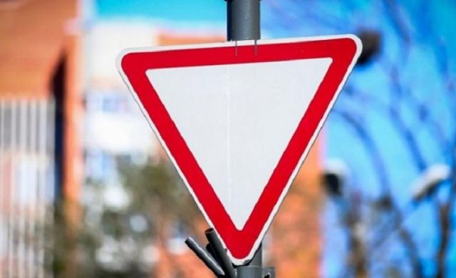 На Ставрополье глава села оштрафован за неподчинение местному ГИБДД На Ставрополье глава села оштрафован за неподчинение местному ГИБДД