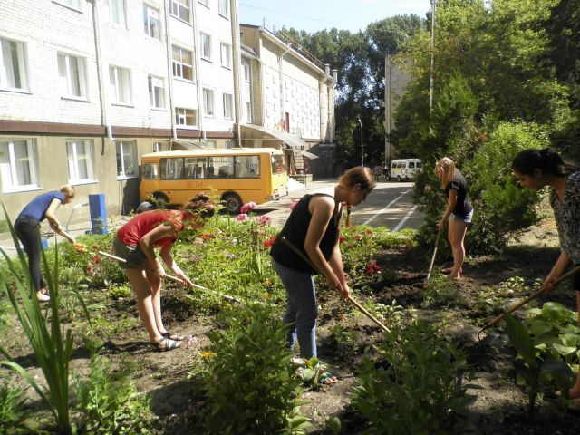 В Ставрополе всё больше подростков делают выбор в пользу работы во время летних каникул В Ставрополе всё больше подростков делают выбор в пользу работы во время летних каникул