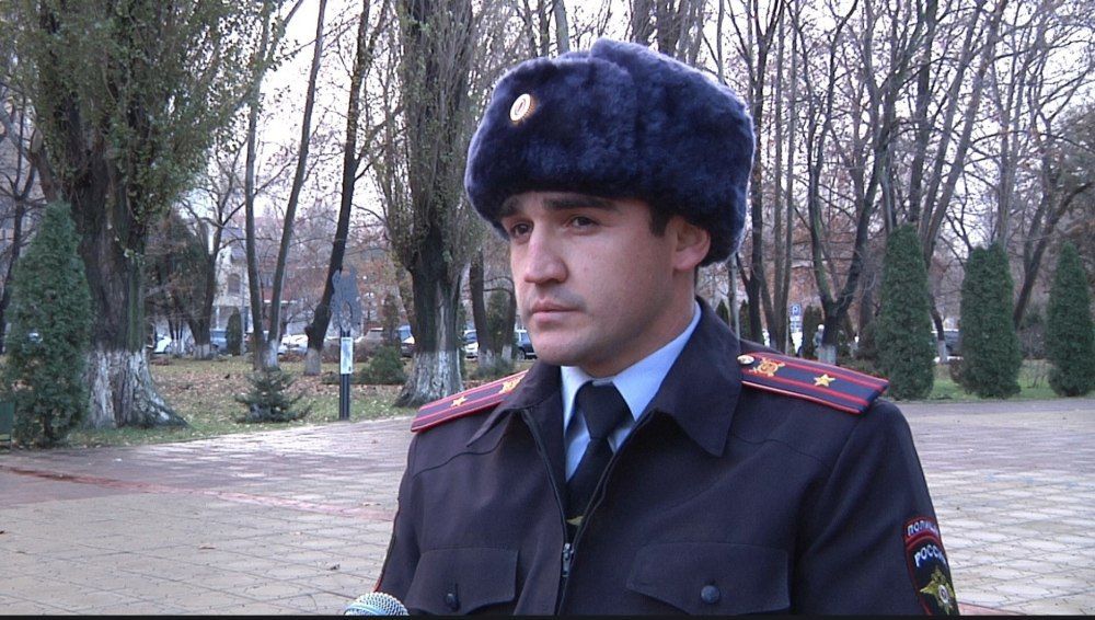 Полицейский из Дагестана спас железноводчанку от убийцы Полицейский из Дагестана спас железноводчанку от убийцы