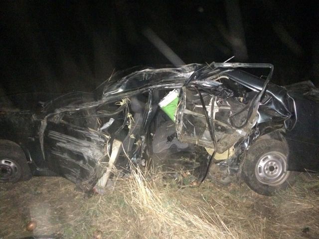В Изобильненском ГО перевернулся автомобиль, водитель погиб на месте В Изобильненском ГО перевернулся автомобиль, водитель погиб на месте