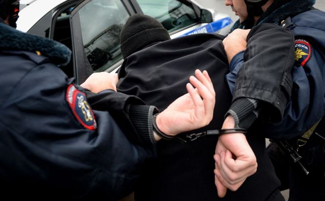 В Краснодаре задержаны мошенники, обманувшие жителей Ставропольского края В Краснодаре задержаны мошенники, обманувшие жителей Ставропольского края