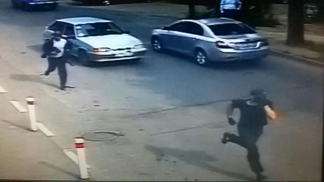 На Ставрополье задержали одного из нападавших на ювелирный салон На Ставрополье задержали одного из нападавших на ювелирный салон