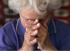 Мошенники лишили 77-летнюю ставропольчанку всех сбережений Мошенники лишили 77-летнюю ставропольчанку всех сбережений
