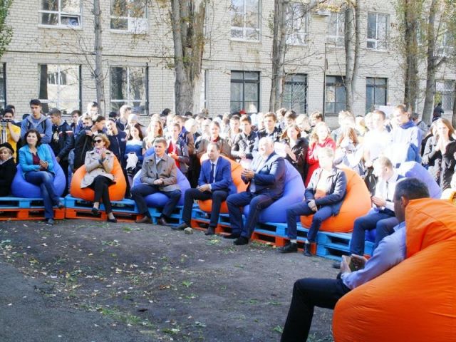 Универсальную молодёжную площадку открыли в Ставропольском колледже связи Универсальную молодёжную площадку открыли в Ставропольском колледже связи