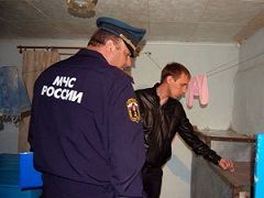 Пожарные пошли по домам ставропольцев Пожарные пошли по домам ставропольцев