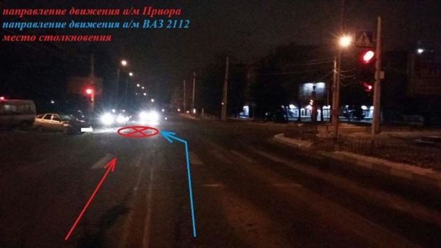 В Ставрополе столкнулись две легковушки, пострадали трое В Ставрополе столкнулись две легковушки, пострадали трое