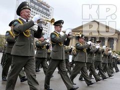 9 Мая более 500 военных пройдут по площади Ленина 9 Мая более 500 военных пройдут по площади Ленина