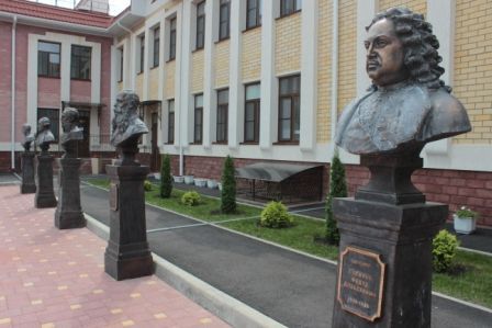 В Михайловске готовятся к открытию новой скульптурной композиции В Михайловске готовятся к открытию новой скульптурной композиции
