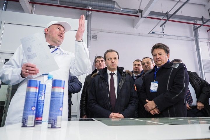 На ставропольском заводе запустили производство алюминиевых аэрозольных баллонов На ставропольском заводе запустили производство алюминиевых аэрозольных баллонов