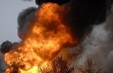На стекольном заводе в Ставрополе произошел пожар На стекольном заводе в Ставрополе произошел пожар