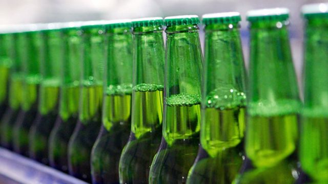 На Ставрополье нелегально произведено более 6,8 миллионов бутылок пива и пивных напитков На Ставрополье нелегально произведено более 6,8 миллионов бутылок пива и пивных напитков