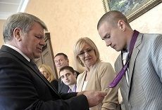 Ставрпопольские «олимпийцы» получили денежные премии от губернатора Ставрпопольские «олимпийцы» получили денежные премии от губернатора