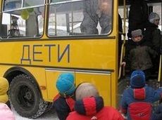 Школьные автобусы не отвечают требованиям безопасности Школьные автобусы не отвечают требованиям безопасности