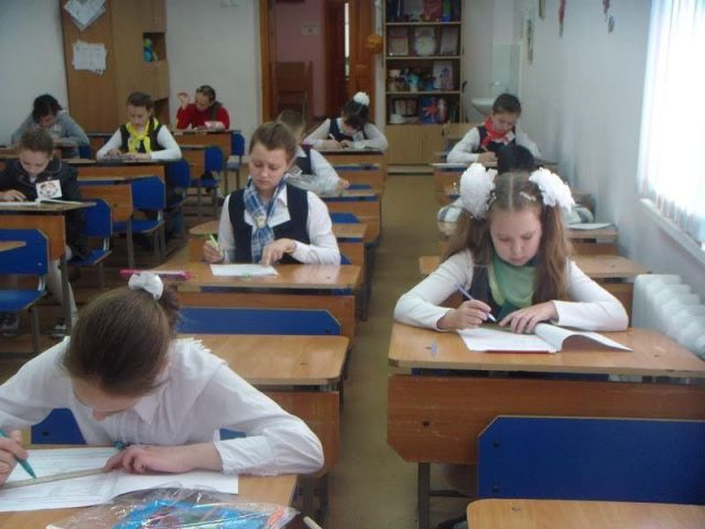 Минсоцзащиты Ставрополья готовится выплатить многодетным семьям компенсацию на приобретение школьных принадлежностей Минсоцзащиты Ставрополья готовится выплатить многодетным семьям компенсацию на приобретение школьных принадлежностей