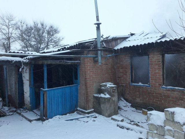 В сгоревшем частном доме на Ставрополье обнаружили тело человека В сгоревшем частном доме на Ставрополье обнаружили тело человека