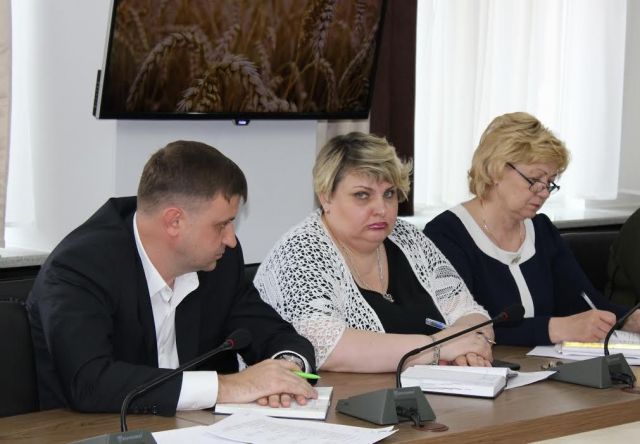 На Ставрополье 147 сельских семей получат субсидии на улучшение жилищных условий в 2017 году На Ставрополье 147 сельских семей получат субсидии на улучшение жилищных условий в 2017 году
