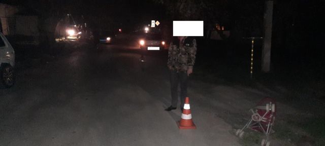 В Пятигорске пьяный водитель сбил детскую коляску с ребёнком В Пятигорске пьяный водитель сбил детскую коляску с ребёнком