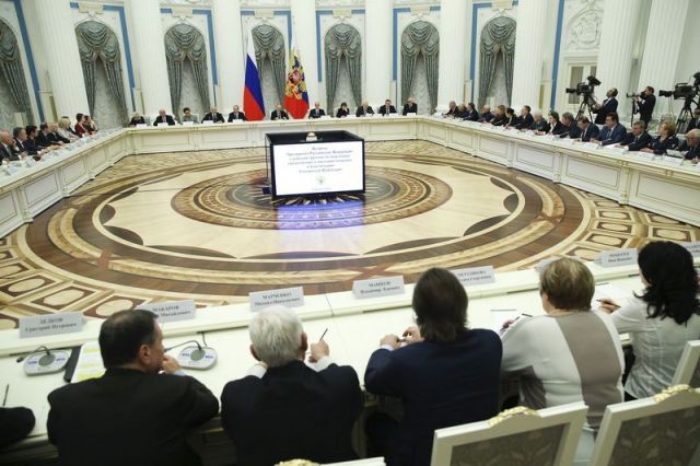 В России 22 апреля пройдёт общероссийское голосование по поправкам в Конституцию В России 22 апреля пройдёт общероссийское голосование по поправкам в Конституцию