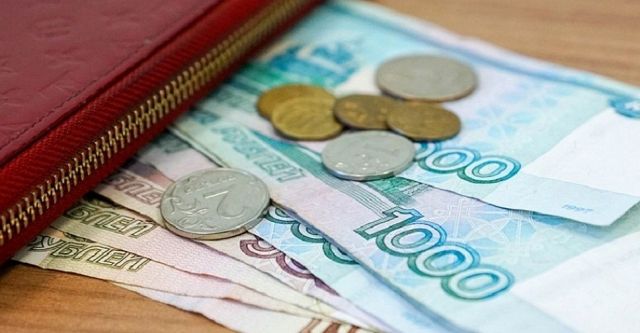 В России хотят вдвое увеличить минимальную зарплату В России хотят вдвое увеличить минимальную зарплату
