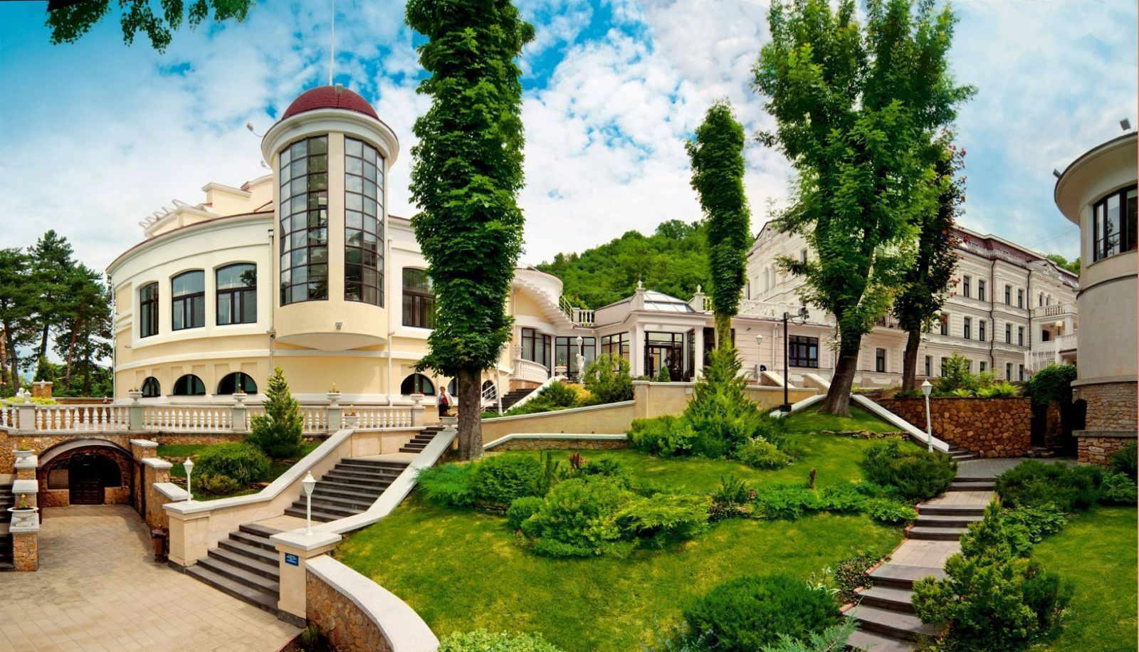 Санаторий «Газпрома» в Кисловодске продали новому владельцу за 1,04 млрд рублей